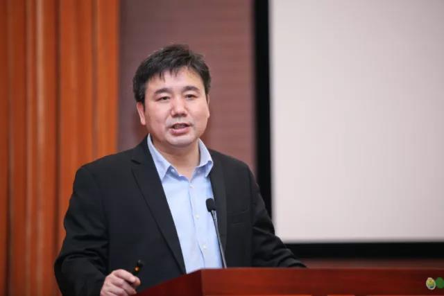 0671ccef4d301fbd13f4a55ca155d892