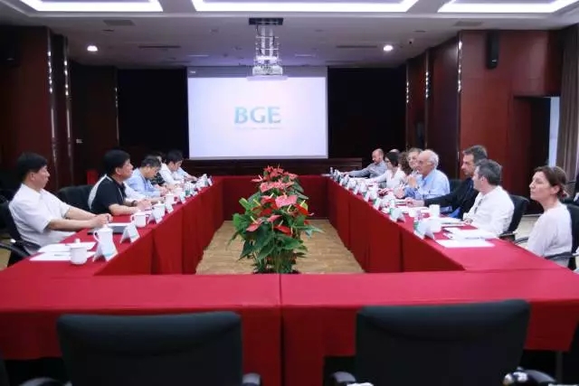 14e674d5e82101915784025b2f6439aa