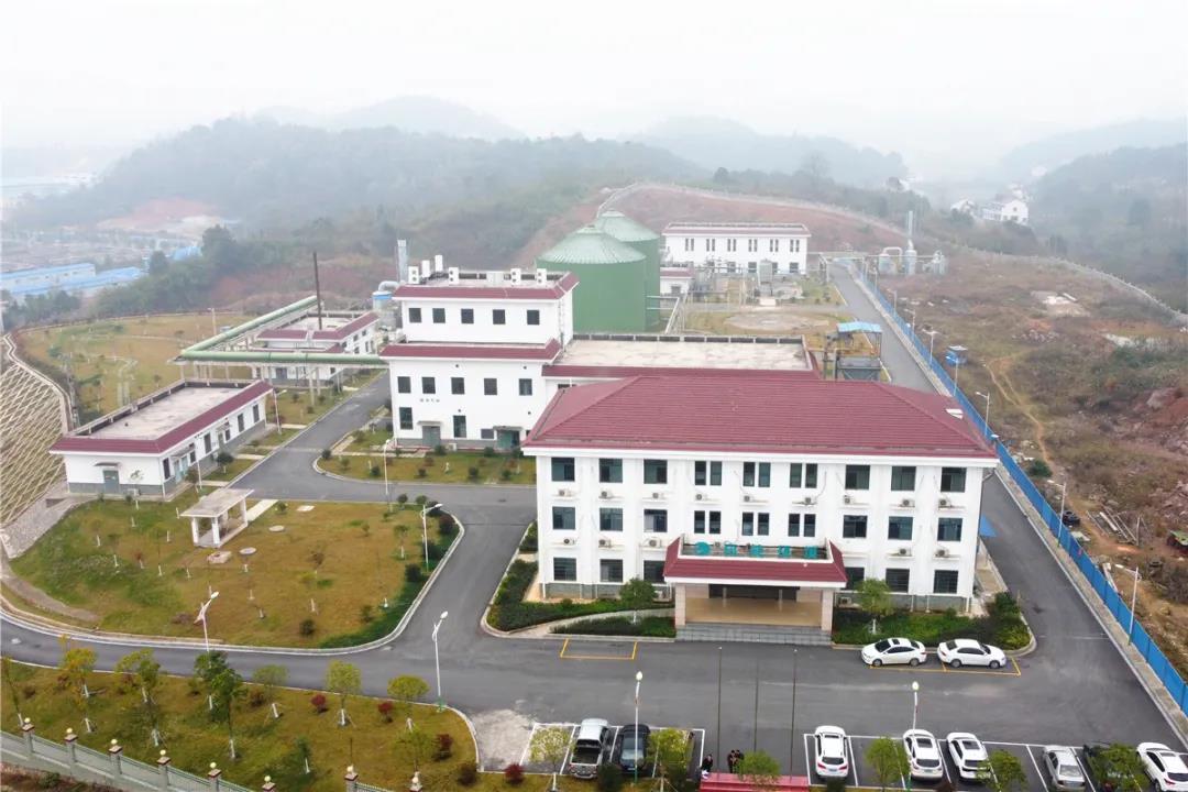 1607f631f09f5180527b6de68133945e