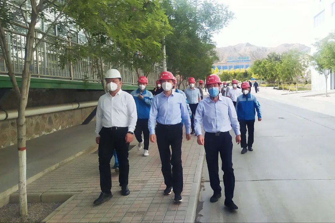 2770b0e9fe3693351d8361441ed13f44