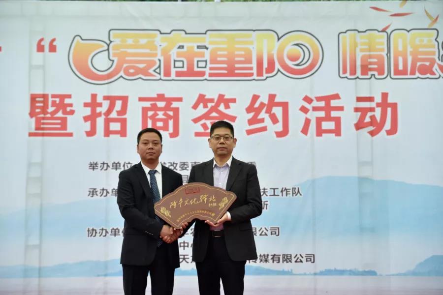 28d09fbb4d90932d2c80c4aa7f8d344f