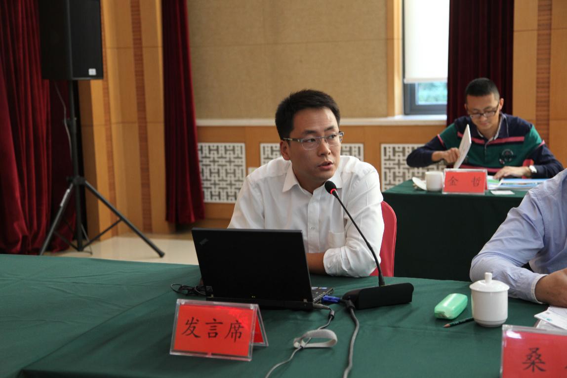 51499ee4ae873a86b3798d9a754e4776