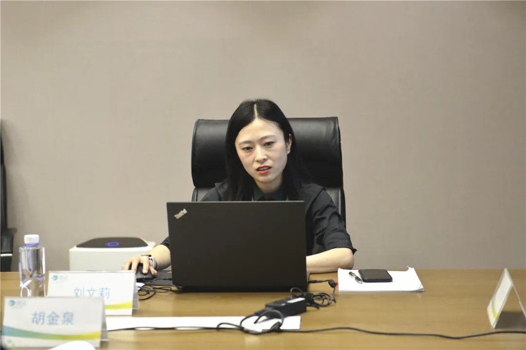 5443955d584acea6a31e59c70a4bc751