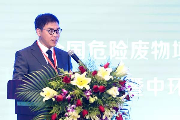 562062fc07ef24c82f664779d0bf7372