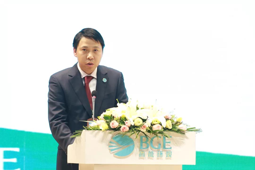 84462f9cbf6285c934fb301e3647d1cf