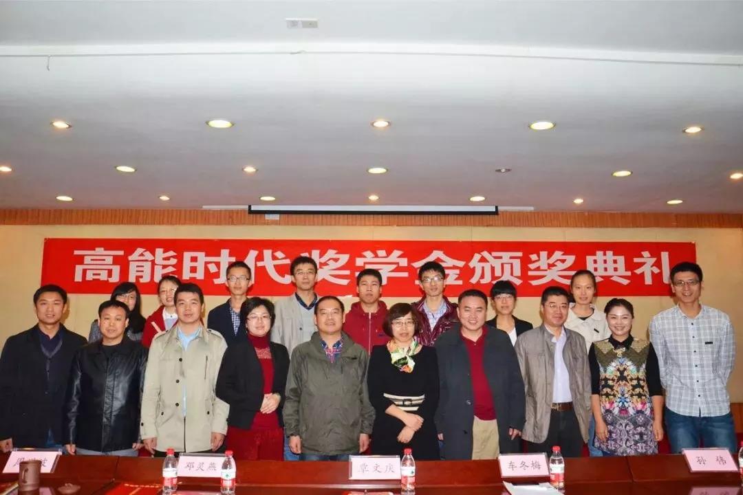 9a27e904208e9502be2b08db536ca781