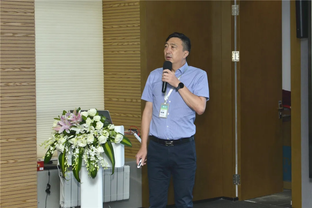 a4382ab8db6177c01ca2b1e027716623