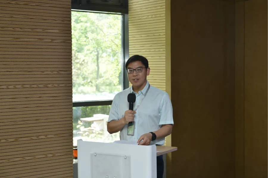 ae7be9152f6fe172d2e17aeac54b58af