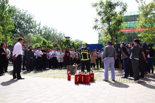 bb8e09ae63eb0b24b34021e6fb89354e