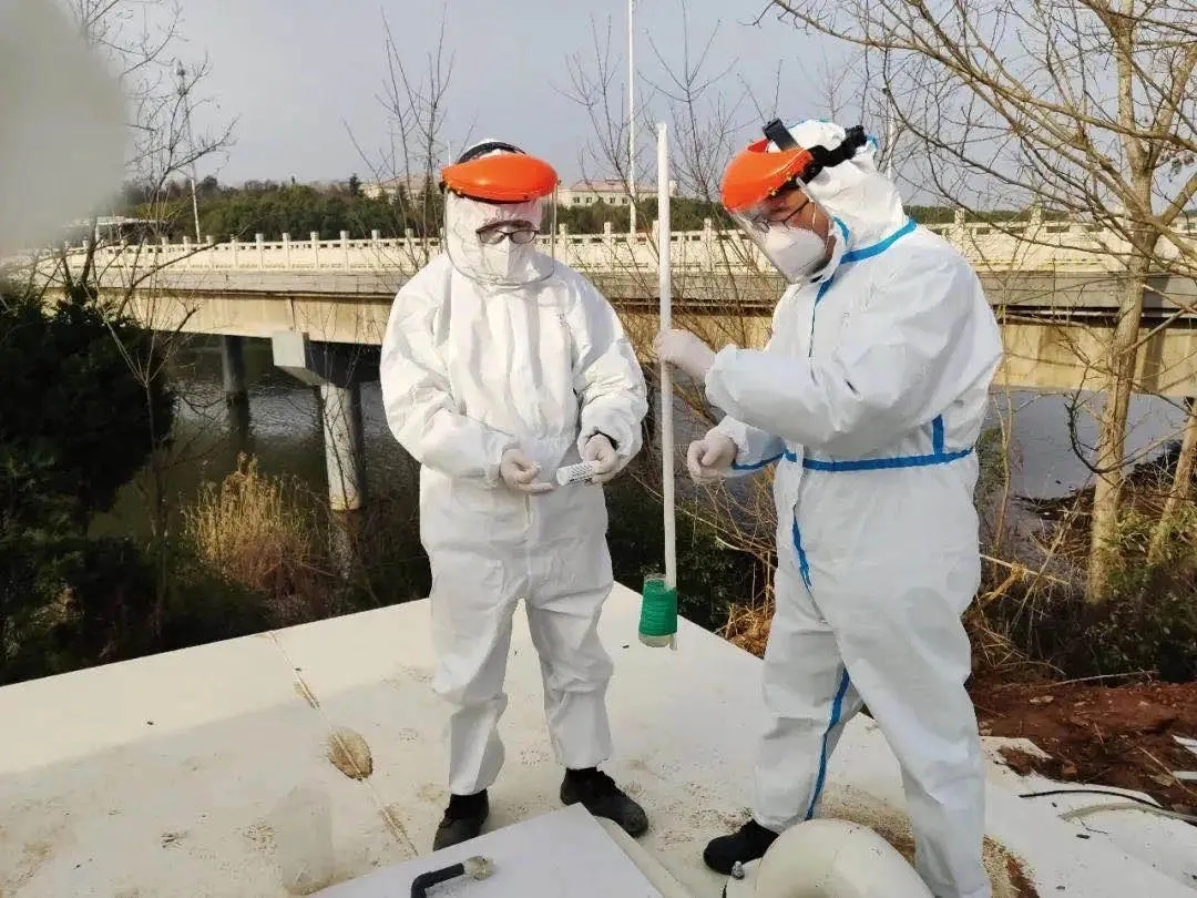 d8123a75a5621dc0c0bab646333aa232