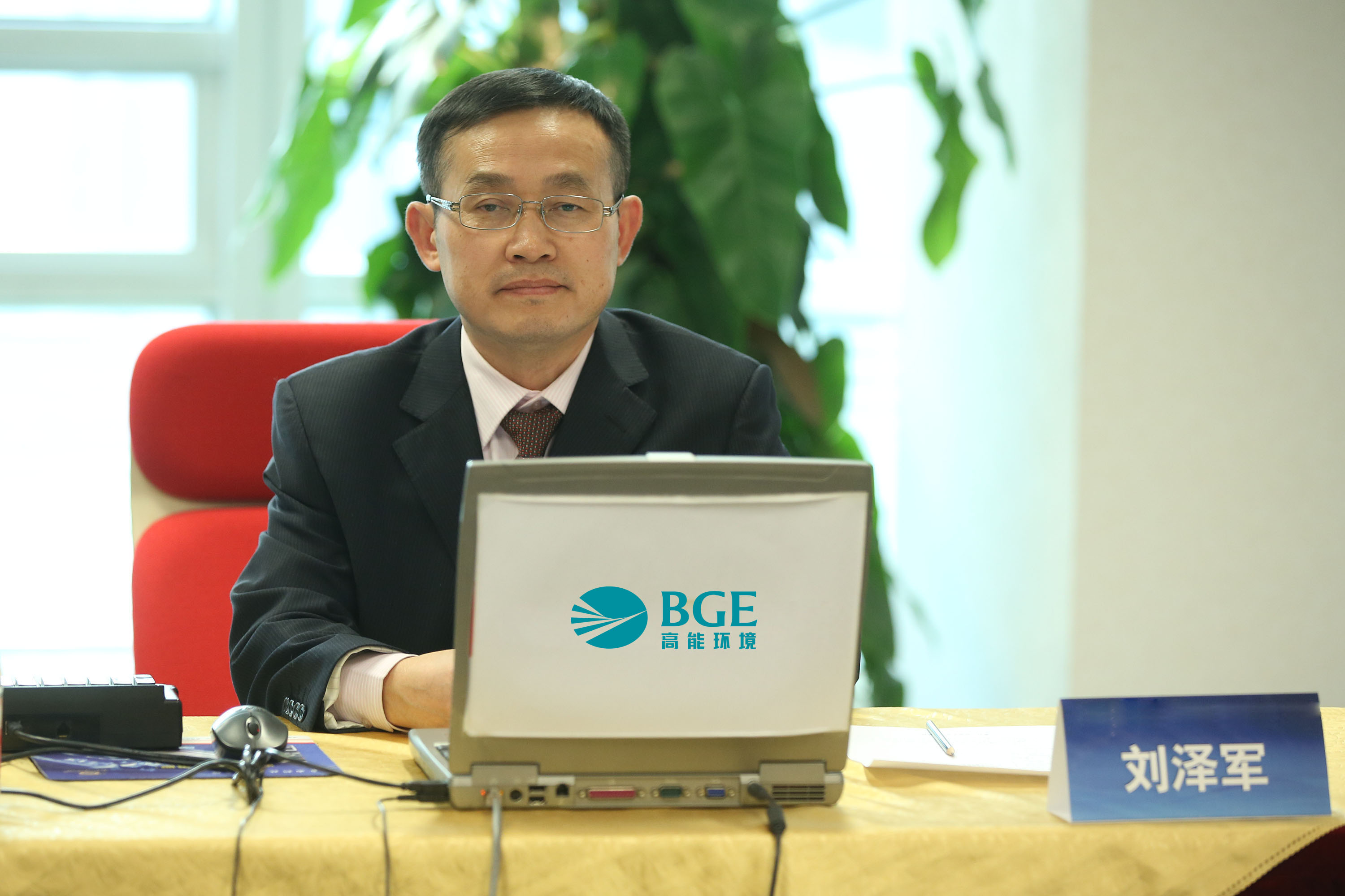 e4fd657cb8939f0dd7a344426eb3d25d