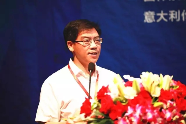 ee99495cf9ef5e8efbfd088c6e1e21e1