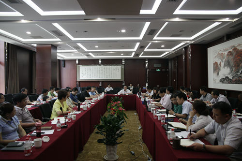 f4b924fdf13cac2bca427317e65180c1